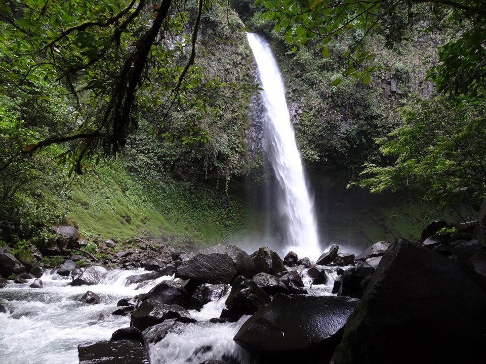 La Fortuna Waterfall - Image 4
